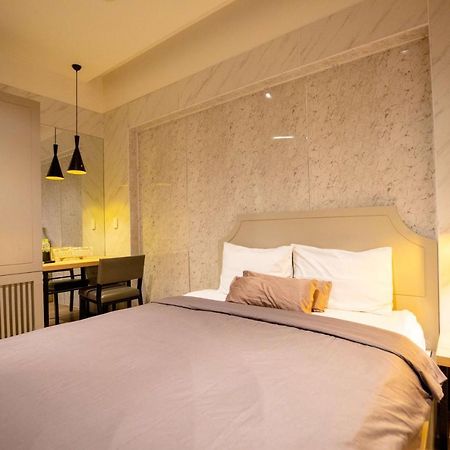 La Hotel Q10 Хошимин Екстериор снимка