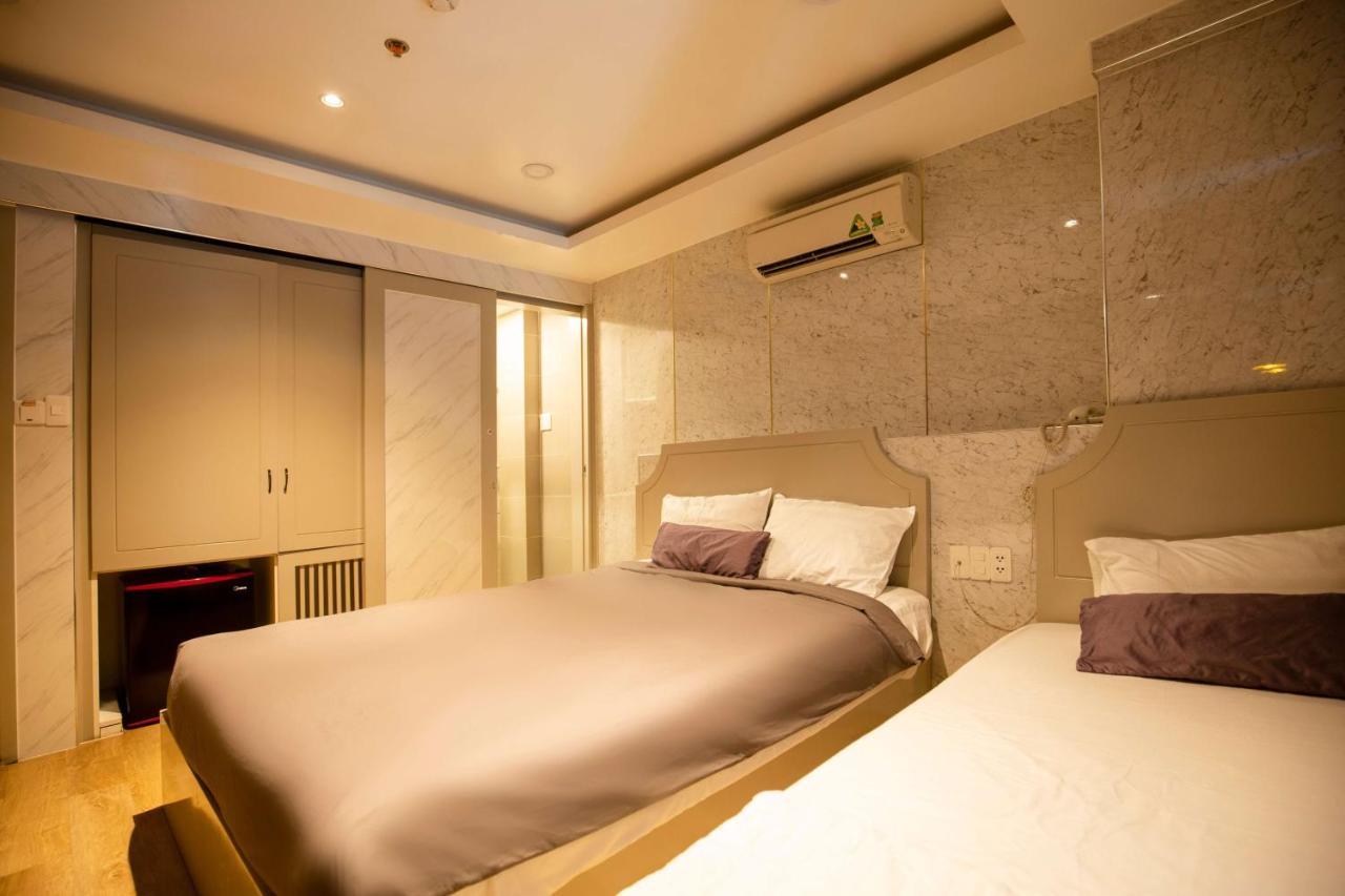 La Hotel Q10 Хошимин Екстериор снимка